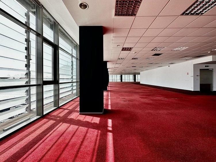 Birou, de 1,000 mp, în Ultracentral