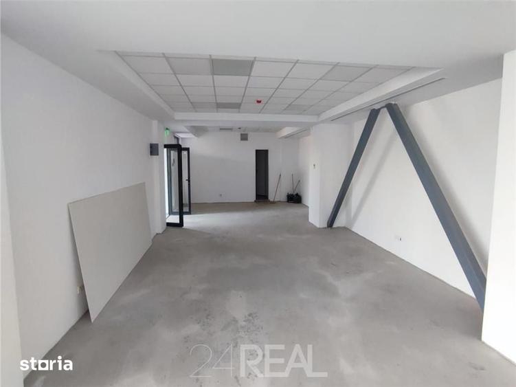 Spațiu comercial, de 1,000 mp, în Pantelimon