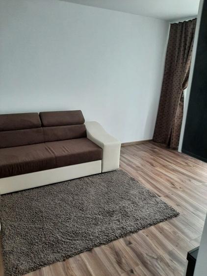 Apartament cu 2 camere decomandat în Brâncoveanu