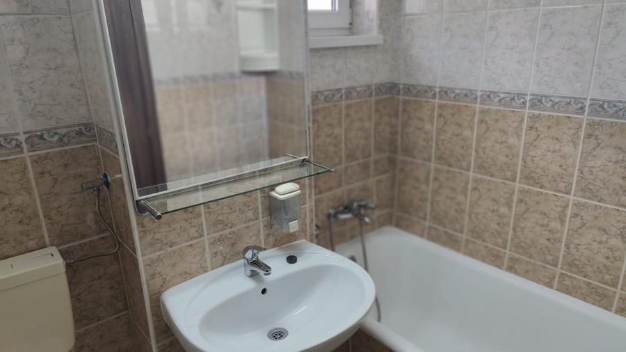 Apartament cu 3 camere decomandat în Dorobanți