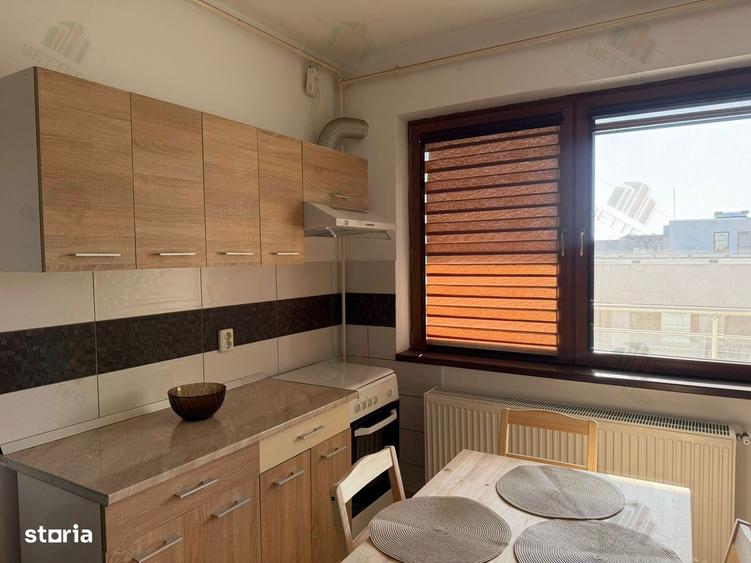 Apartament cu 2 camere semidecomandat în Metalurgiei