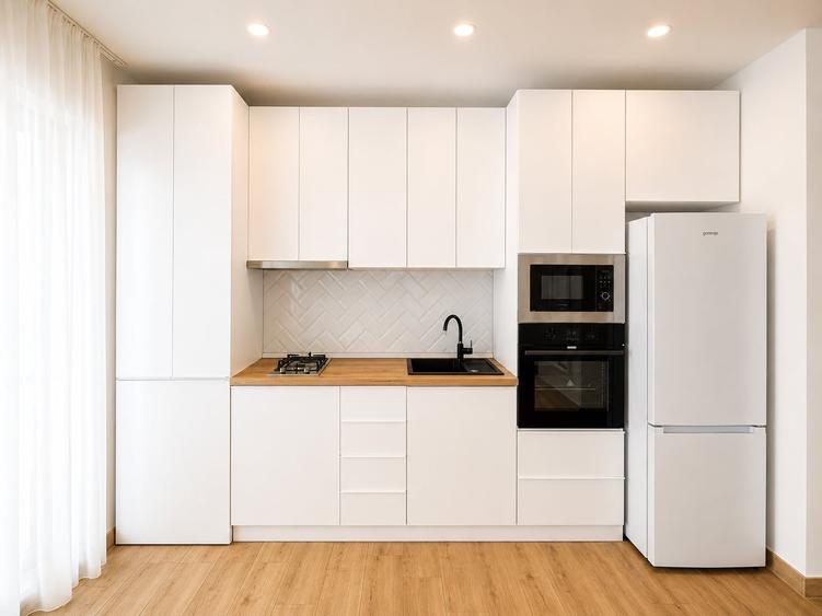 Apartament cu 3 camere decomandat, mobilat în Nord