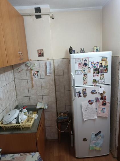 Apartament cu 2 camere decomandat în Sârbi
