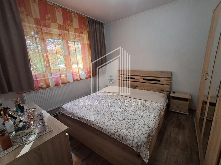Apartament cu 3 camere decomandat, mobilat în Micro 16