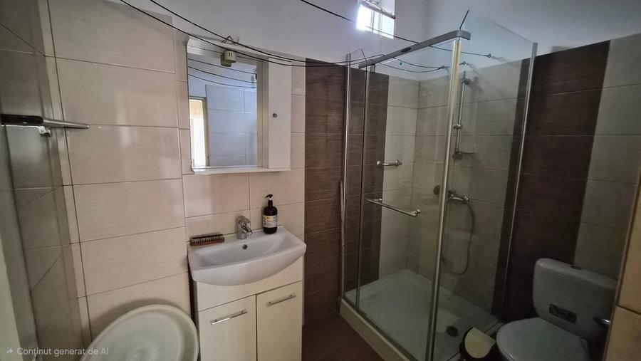 Casă individuală cu 3 camere cu Canalizare în Central