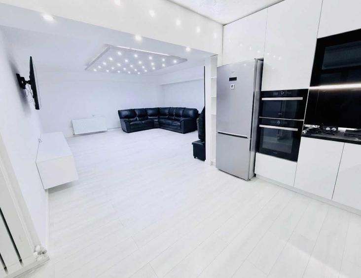 Apartament cu 3 camere decomandat în Ultracentral