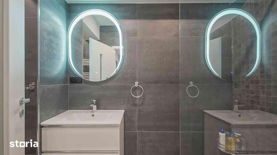 Apartament cu 4 camere în Tractorul
