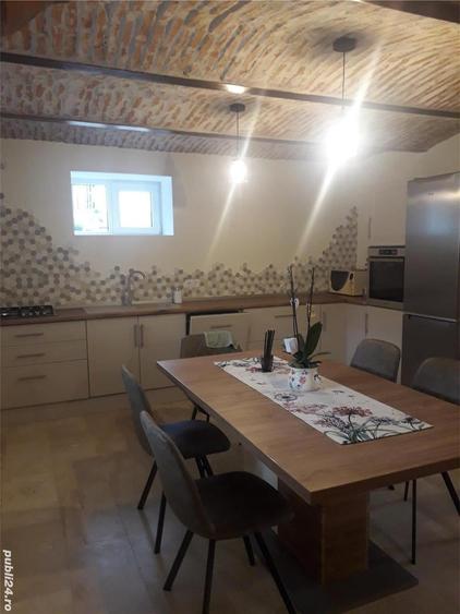 Casă cu Teren 920 Mp în Vale