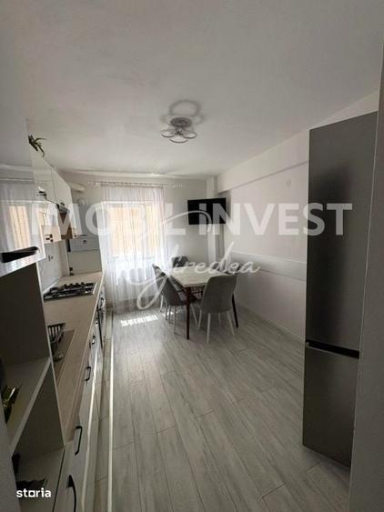 Apartament cu 3 camere în Cetate — fotografia 1