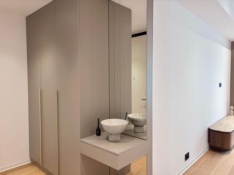 Apartament cu 3 camere, mobilat în Floreasca