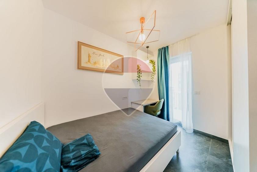Apartament cu 2 camere semidecomandat, mobilat în Confecții
