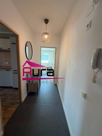Apartament cu 3 camere nedecomandat în Central