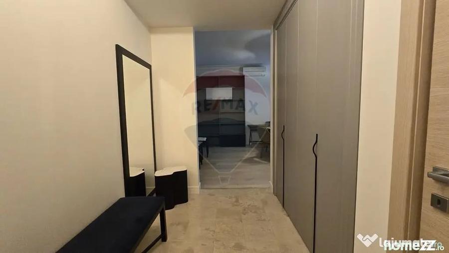 Apartament cu 3 camere semidecomandat în Grădina Icoanei