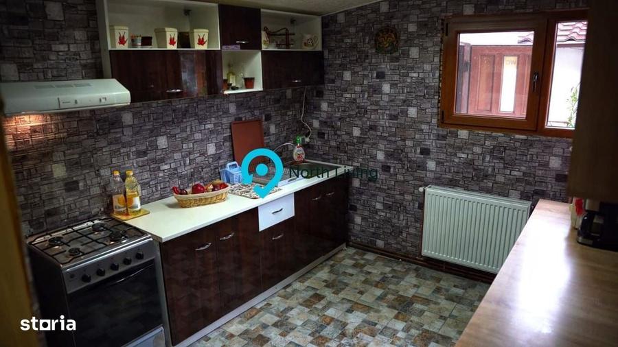 Casă cu 4 camere în Central