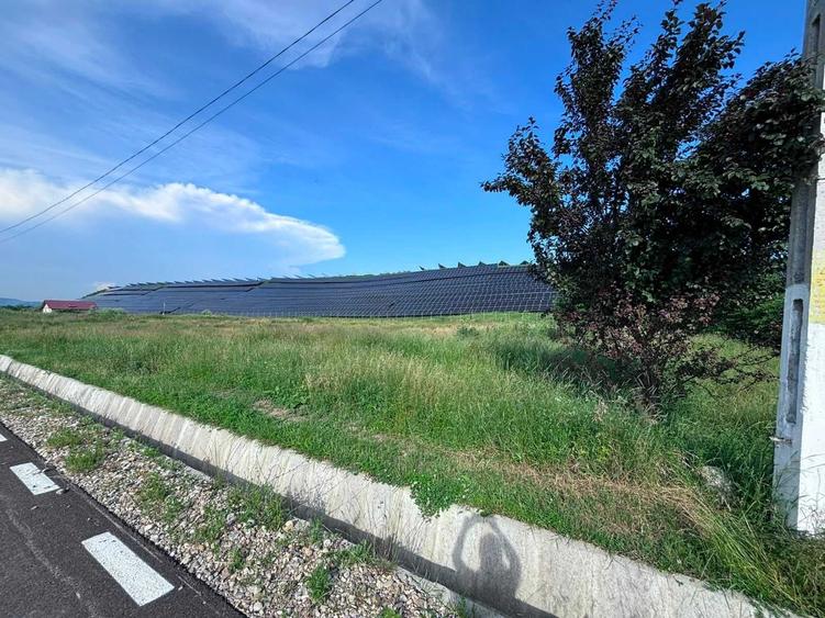 Teren de 2411 mp, în Șotânga