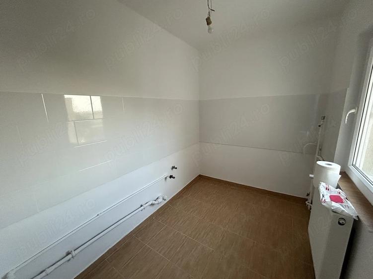 Vand apart.1 cam.situat in Micalaca,str.Vaslui,st. 50 mp,et.4 din 4,modern - 6