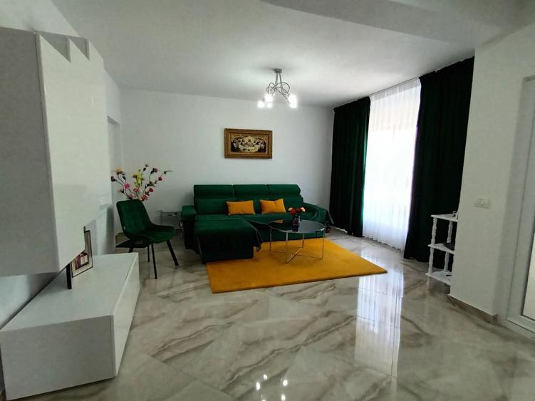Casă cu 4 camere în Central