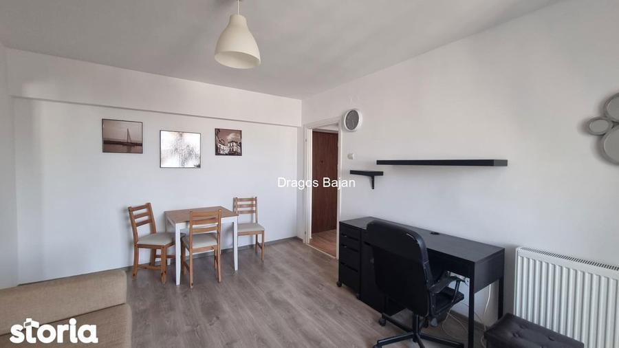 Apartament cu 2 camere, mobilat în Romană