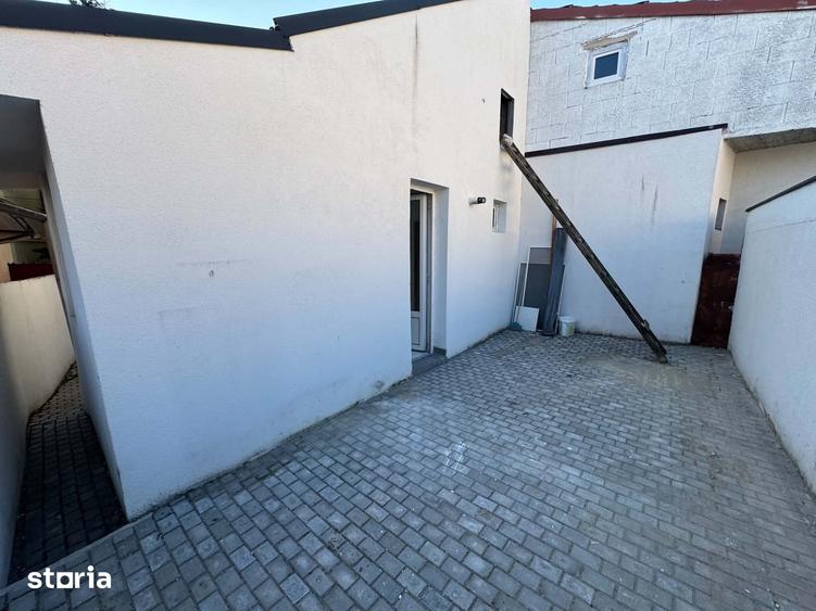Casă cu 1 camere cu Teren 46 Mp în Central
