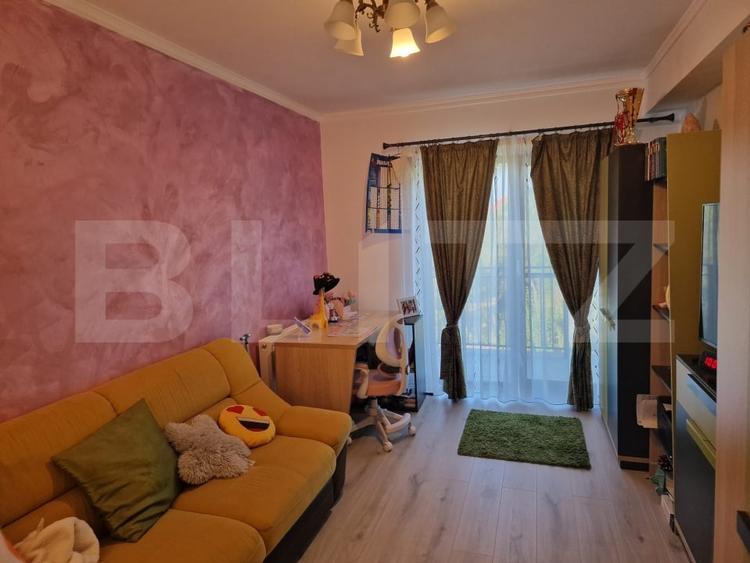 Casă individuală cu 4 camere cu Canalizare în Dâmbul Rotund