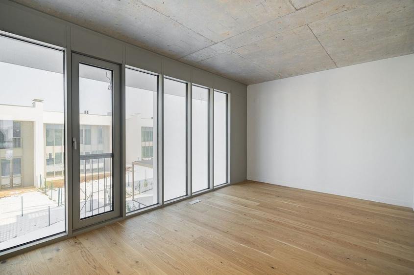 Duplex cu 4 camere cu Canalizare în Tunari