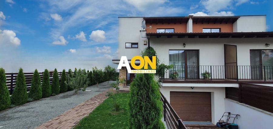 Duplex cu 4 camere cu Canalizare în Cetate