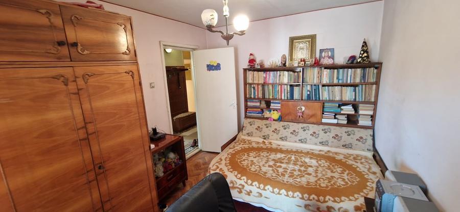 Apartament cu 3 camere decomandat, mobilat în Brazda lui Novac