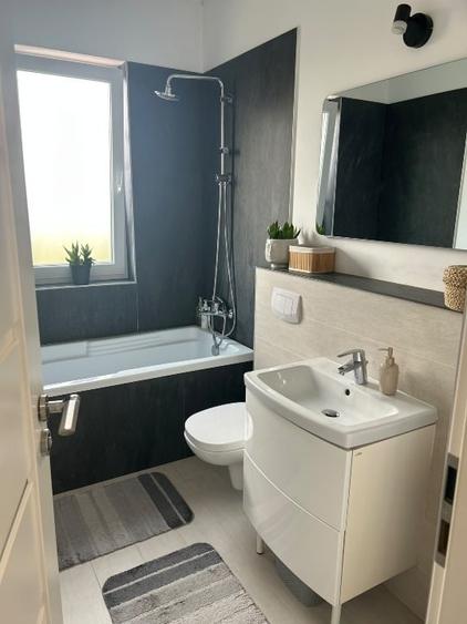 Apartament cu 2 camere semidecomandat, mobilat în Dumbrăvița