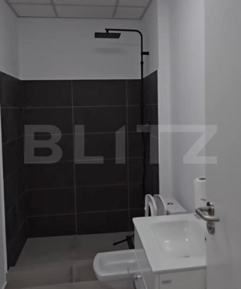 Spațiu comercial, de 650 mp, în Aeroport