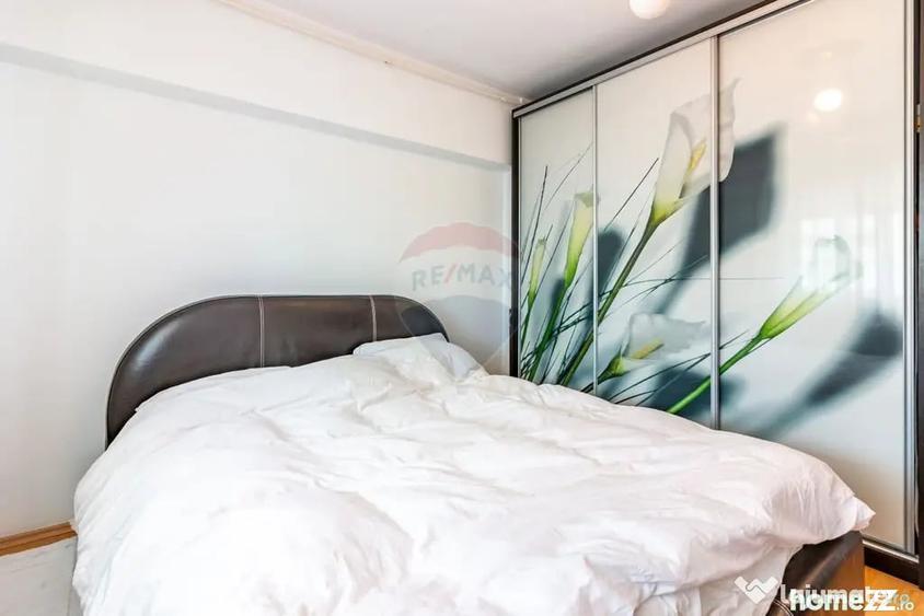 Apartament cu 3 camere decomandat în Calea Călărașilor