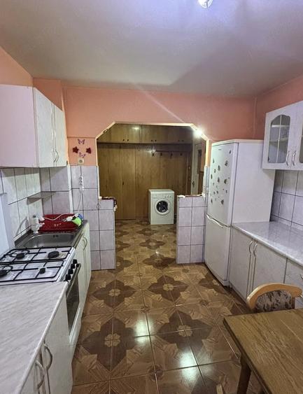 Apartament cu 2 camere decomandat în Exterior Vest