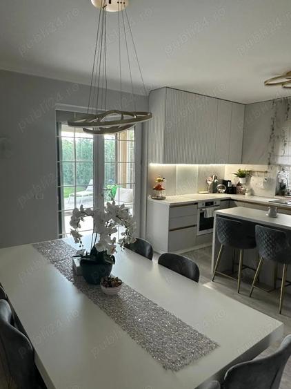 Casă cu 5 camere cu Teren 350 Mp în Giroc