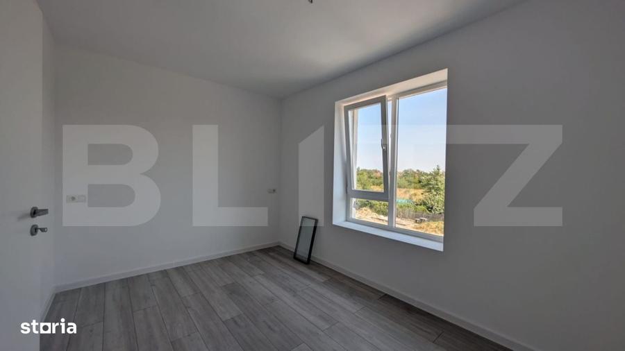 Apartament cu 3 camere decomandat în Valea