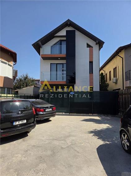 Apartament cu 3 camere circular, mobilat în Central
