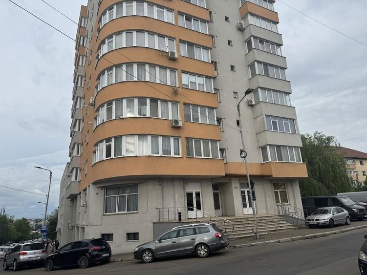 Apartament cu 2 camere semidecomandat în Sfântu Ilie