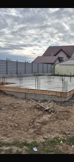 Teren de 990 mp, în Exterior Vest