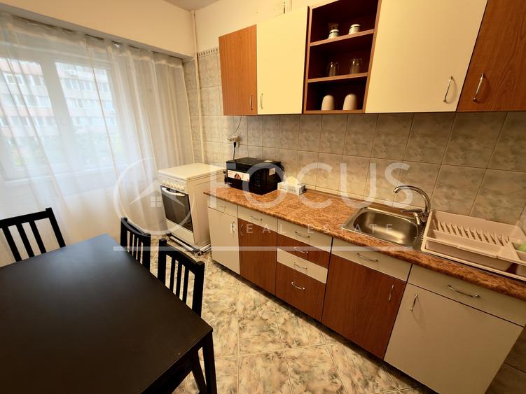 Apartament cu 4 camere decomandat, mobilat în Obor