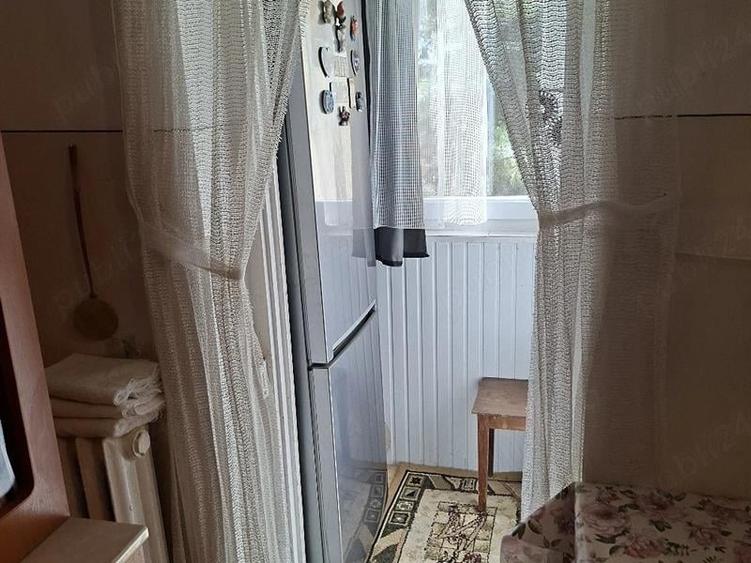 Apartament 2 camere, decomandat, Sud - 4