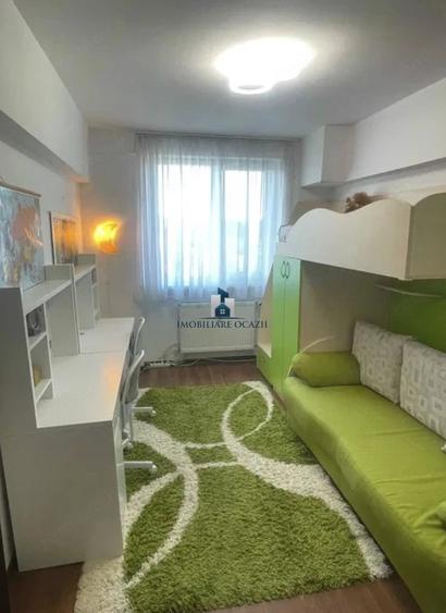 Apartament cu 3 camere decomandat în Berceni