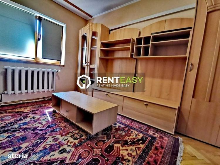 Apartament cu 4 camere în Târgu Cucu