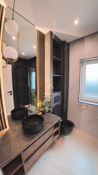 Duplex cu 4 camere cu Canalizare în Florești