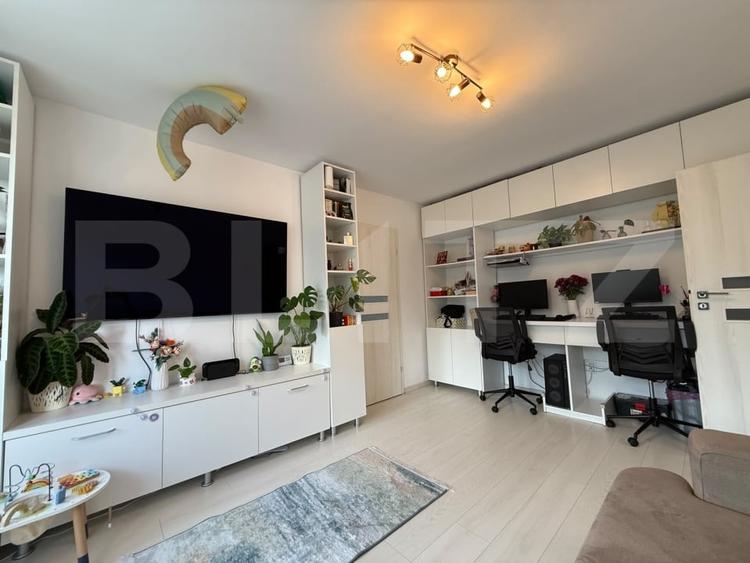 Apartament cu 2 camere semidecomandat, mobilat în Astra