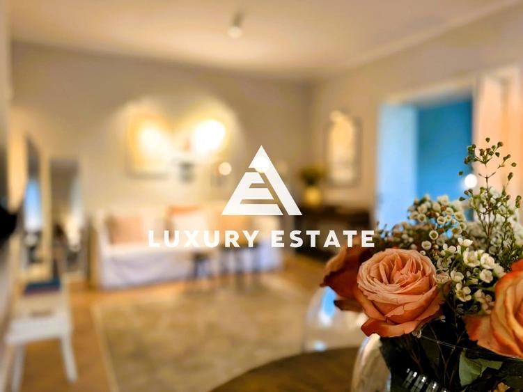 Apartament cu 3 camere semidecomandat în Capitale