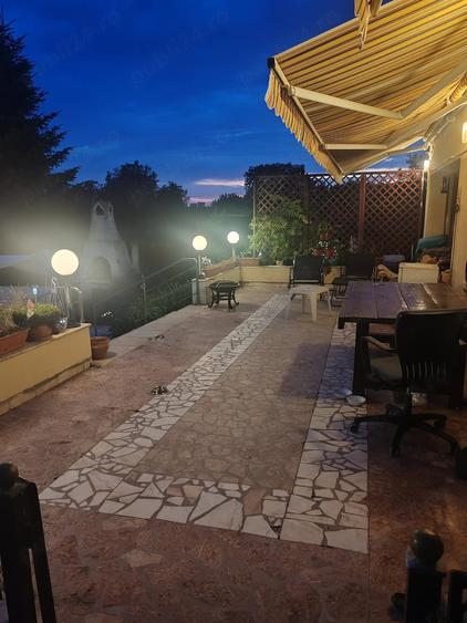 Casă cu 8 camere cu Teren 2600 Mp în Ștefăneștii de Sus