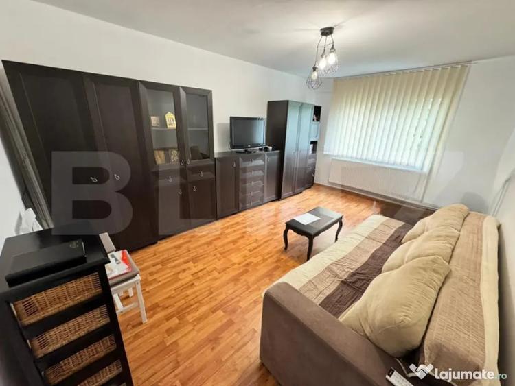 Apartament cu 2 camere decomandat în Cornitoiu