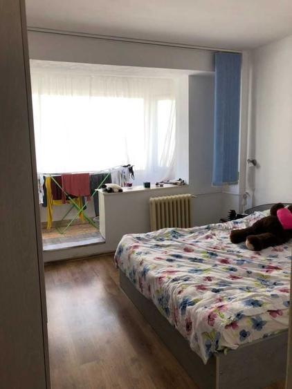 chirie oradea apartament 2 camere Decomandat, baie + bucatarie - 4