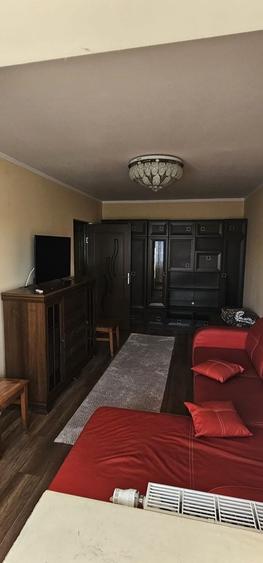 Inchiriez apartament de 50m2 zona burdujeni. - 8