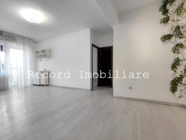 Spațiu comercial, de 40 mp, în Florești