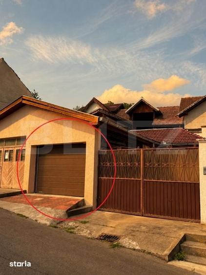 Casă cu 4 camere cu Teren 10 Mp în Central