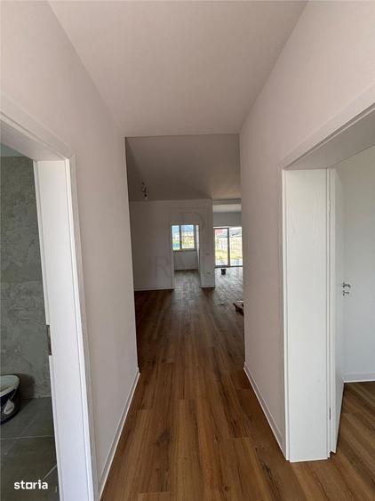 Casă cu 3 camere în Sud